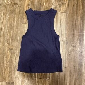 Shirt brand Old Navy size Women’s Small.